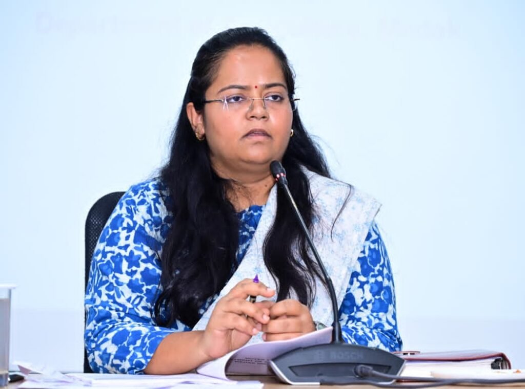 నాణ్యమైన విత్తనాలు సకాలంలో అందుబాటులో ఉండాలి: జిల్లా కలెక్టర్ ప్రతిమా సింగ్