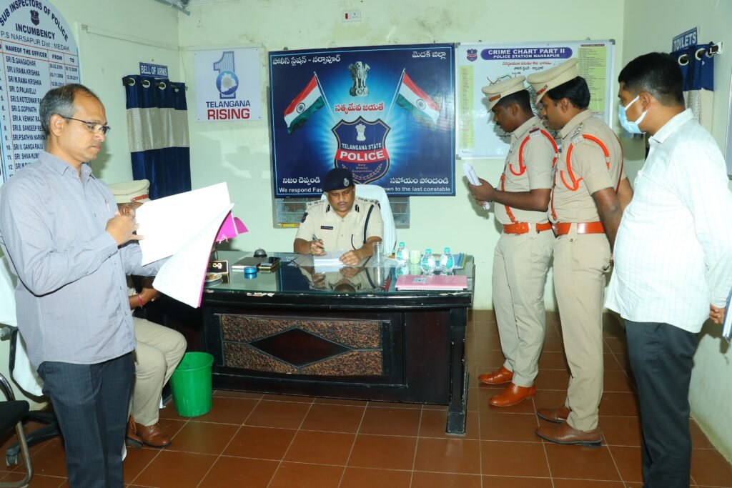 రోడ్డు ప్రమాదాల నివారణకు ప్రత్యేక కార్యాచరణ చేపట్టాలి