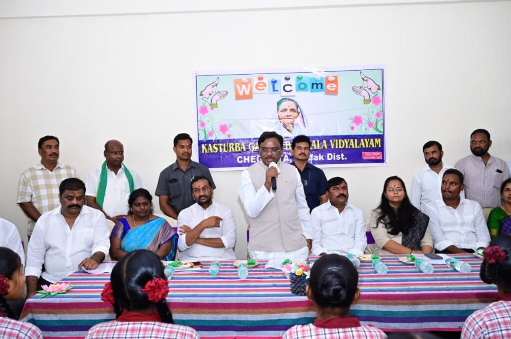 కేజీబీవీల్లో కార్పొరేట్ స్థాయి విద్యకు మౌలిక వసతులు