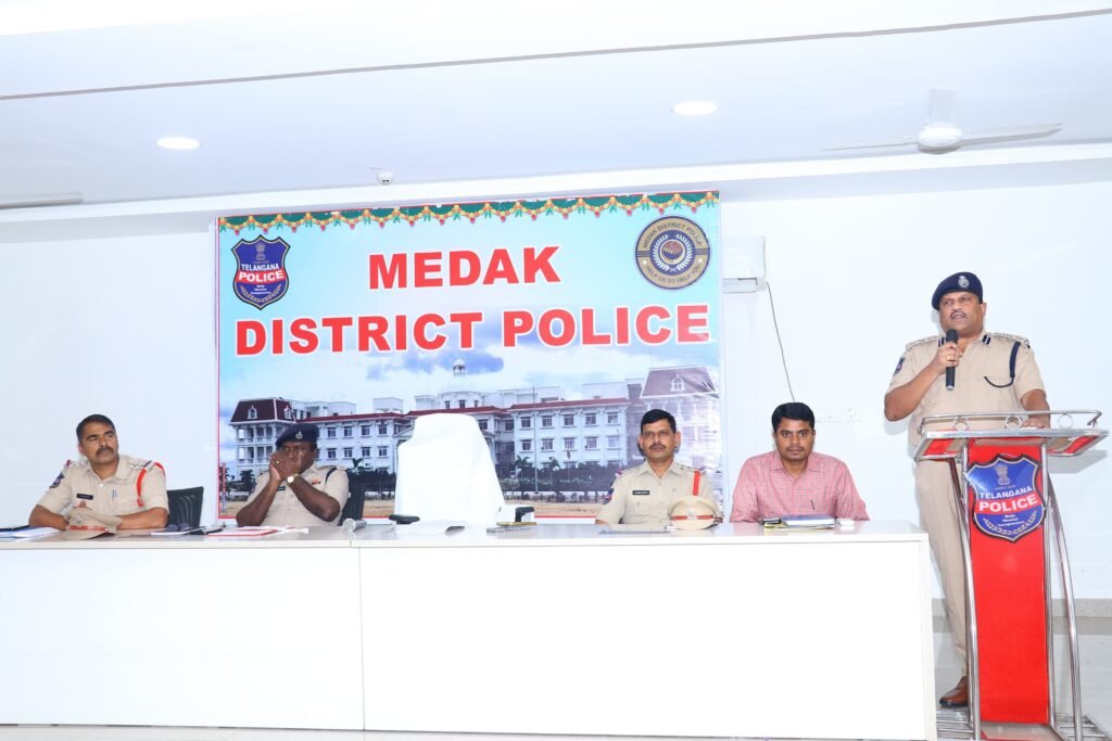 గణేష్‌ ఉత్సవాలు ప్రశాంతంగా నిర్వహించాలి