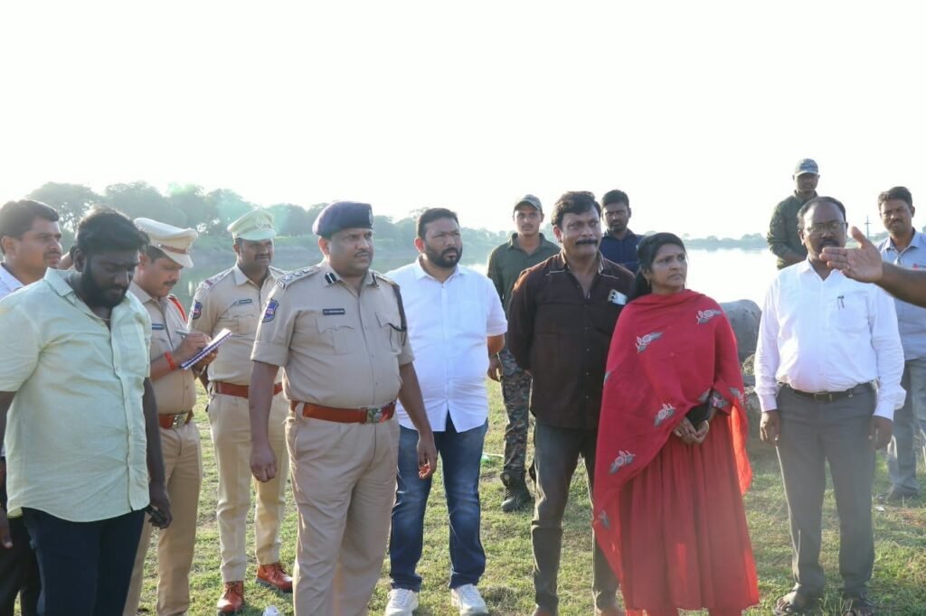 వినాయక నిమజ్జనాన్ని పకడ్బందీగా నిర్వహించాలి