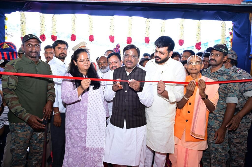 ప్రపంచంలోనే అరుదైన పథకం సీఎం బ్రేక్‌ఫాస్ట్