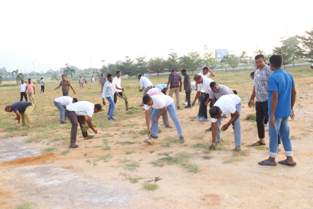 పోలీస్ స్టేషన్లలో ‘క్లీన్ అండ్ గ్రీన్’ కార్యక్రమం ఫైళ్లు, రికార్డుల క్రమబద్ధీకరణపై ప్రత్యేక దృష్టి: ఎస్పీ డి.వి. శ్రీనివాసరావు A2న్యూస్, మెదక్ జిల్లా ప్రతినిధి (రాము)
