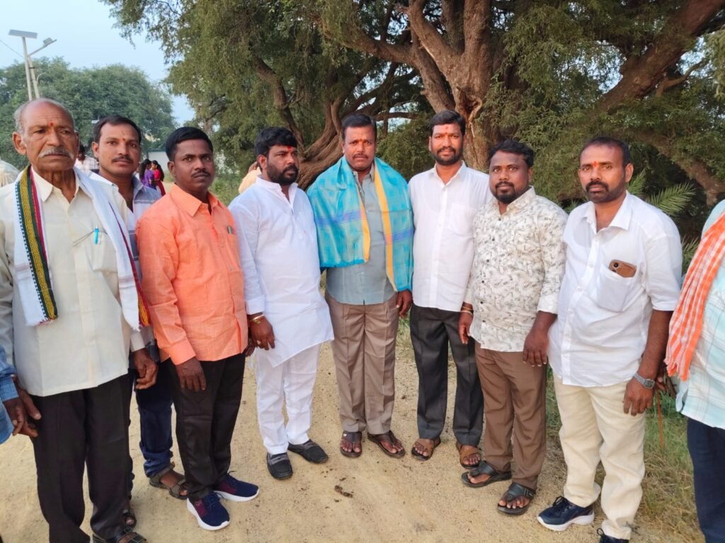 మనోహరాబాద్‌లో ఘనంగా దసరా సంబరాలు: సర్పంచ్ రాము యాదవ్